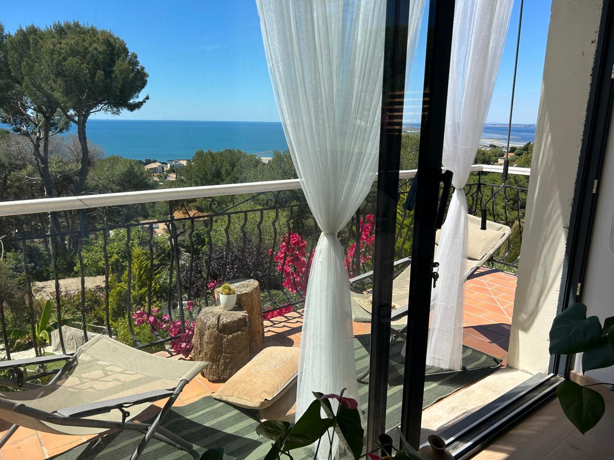 Le Lodge Saint Clair Сет Экстерьер фото